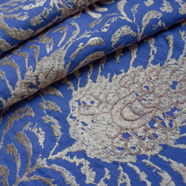 Kinrande Throw Online Sale - Image 5